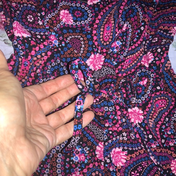 ROMEO + JULIET ROMPER Pink Black Paisley Strapless Shorts New NEW Medium M USA - Picture 11 of 12